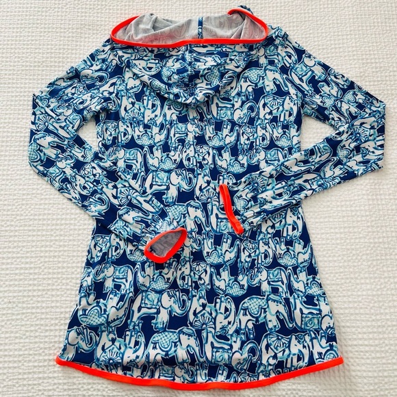 ‼️FINAL SALE MUST GO‼️🩷✨LILY PULITZER WOMEN’S LUXLETIC ELEPHANT HOODIE✨🩷 - Picture 2 of 10
